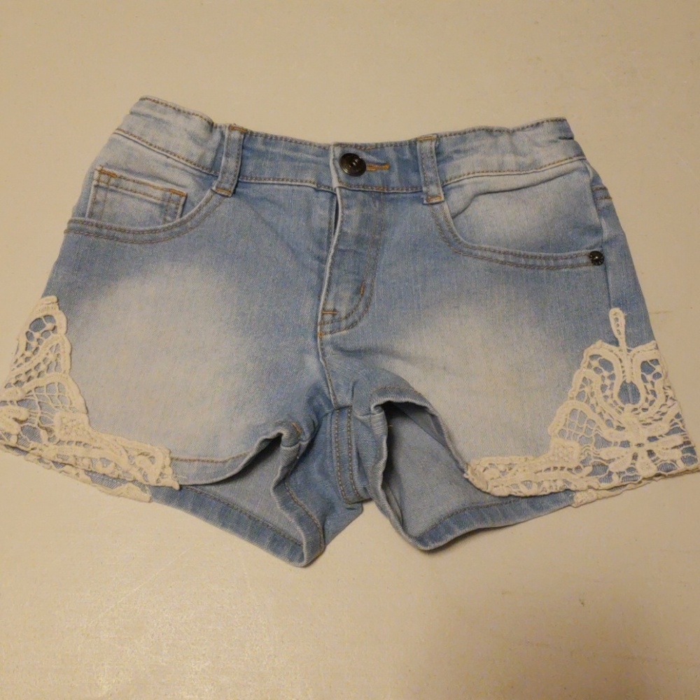Girls crazy 8 Jean shorts